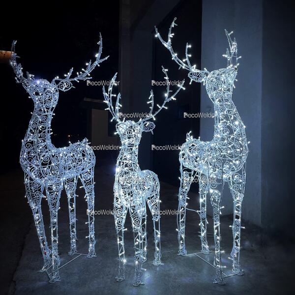 Световая композиция Семья Оленей 24В серия Ажур
