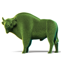 Фигура из искусственной травы Зубр