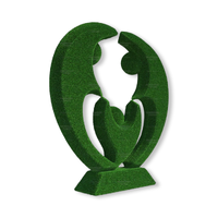 Композиция  из искусственной травы "Семья"